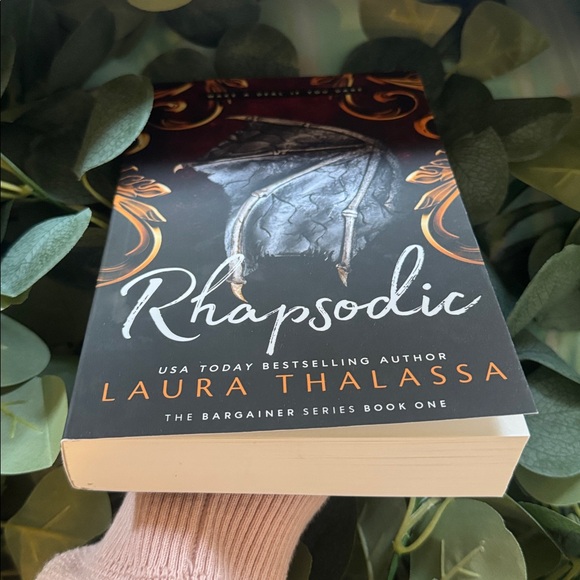 Reserved for Queen 👑 🐝 - Picture 5 of 5